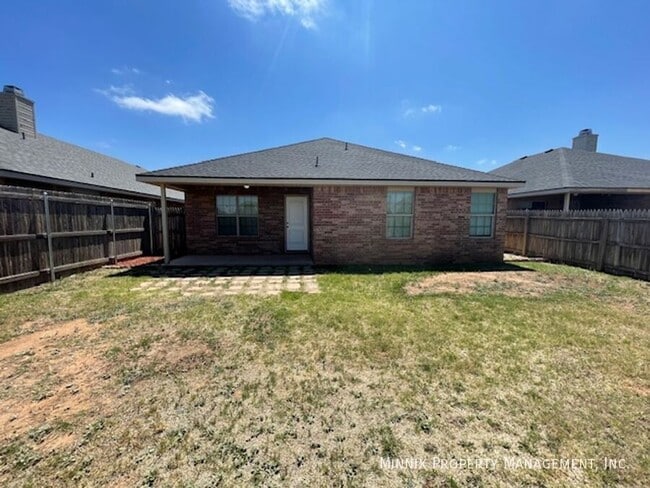 Building Photo - 5526 108th St