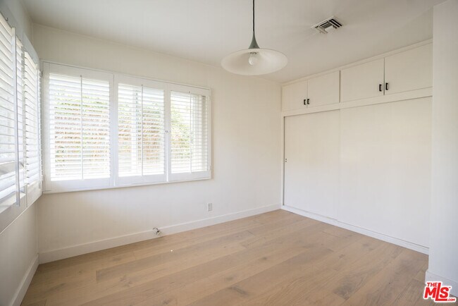 Building Photo - 3555 Wasatch Ave