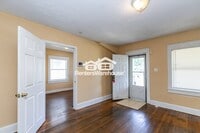 Building Photo - 4038 Bellefontaine Ave