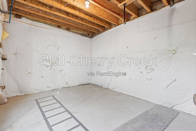 Building Photo - 3627 Starry Night Loop