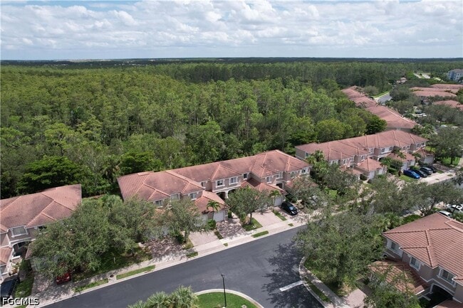 Building Photo - 3325 Antica St