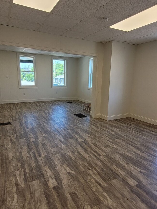 Building Photo - Newly renovated 2 Bedroom Townhome Gordonville