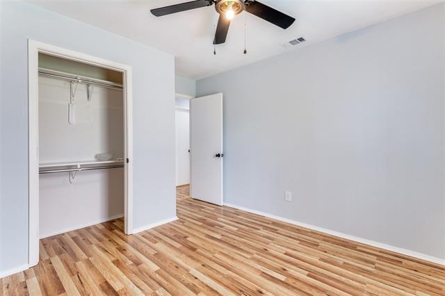 Building Photo - 505 Storrs St