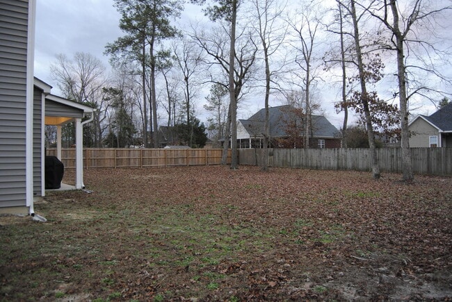 Building Photo - Spacious 4-Bedroom Home with Loft, New Carpet & Private Cul-de-Sac Location