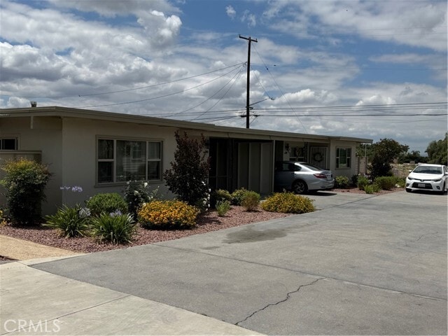 Building Photo - 1344 Opal Ave