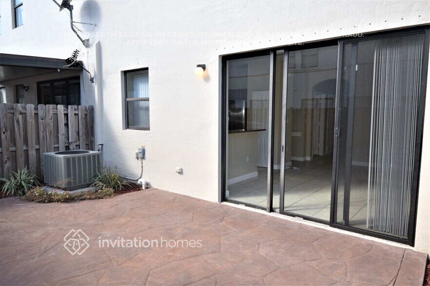 Building Photo - 11340 SW 236th St