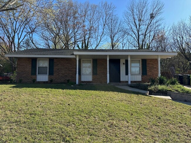 Primary Photo - Renovated 3 Bed | 1 Bath House in Raleigh ...