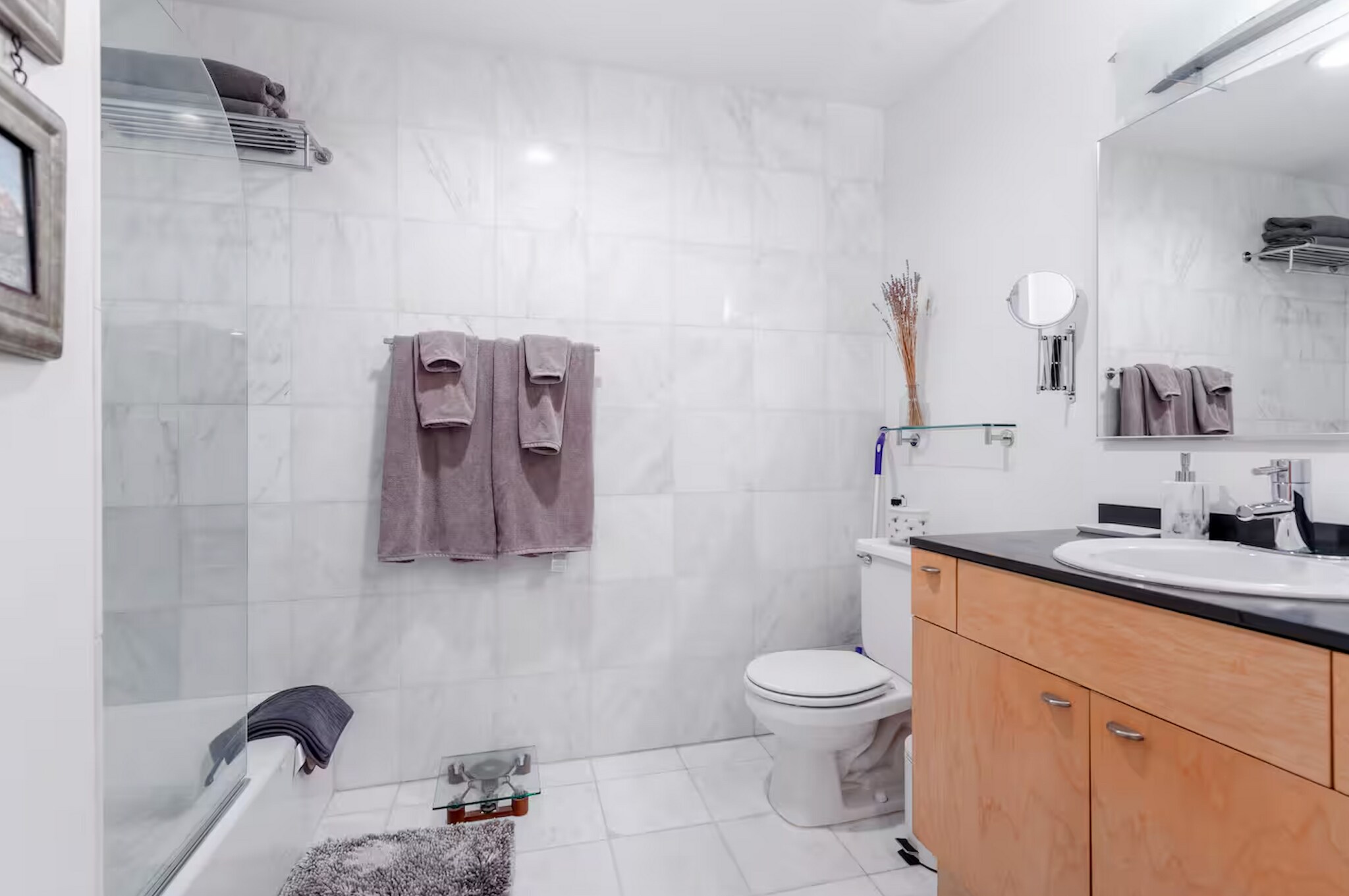 Bathroom - 1510 Park Ave