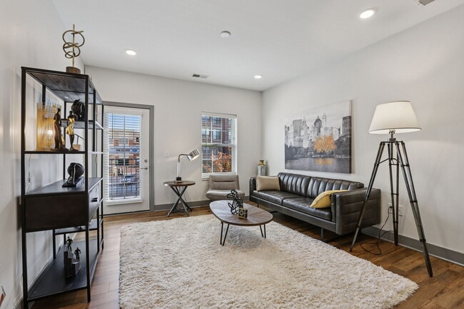 Building Photo - The Kent at Carmel City Center