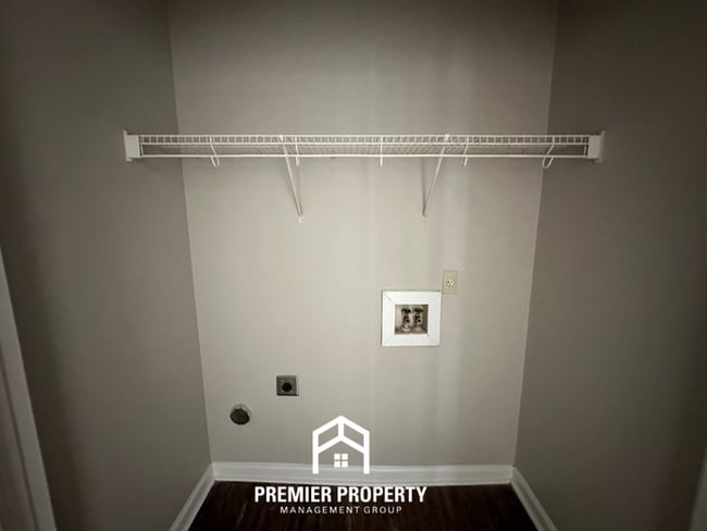 Building Photo - 2828 Breezy Ridge Trail