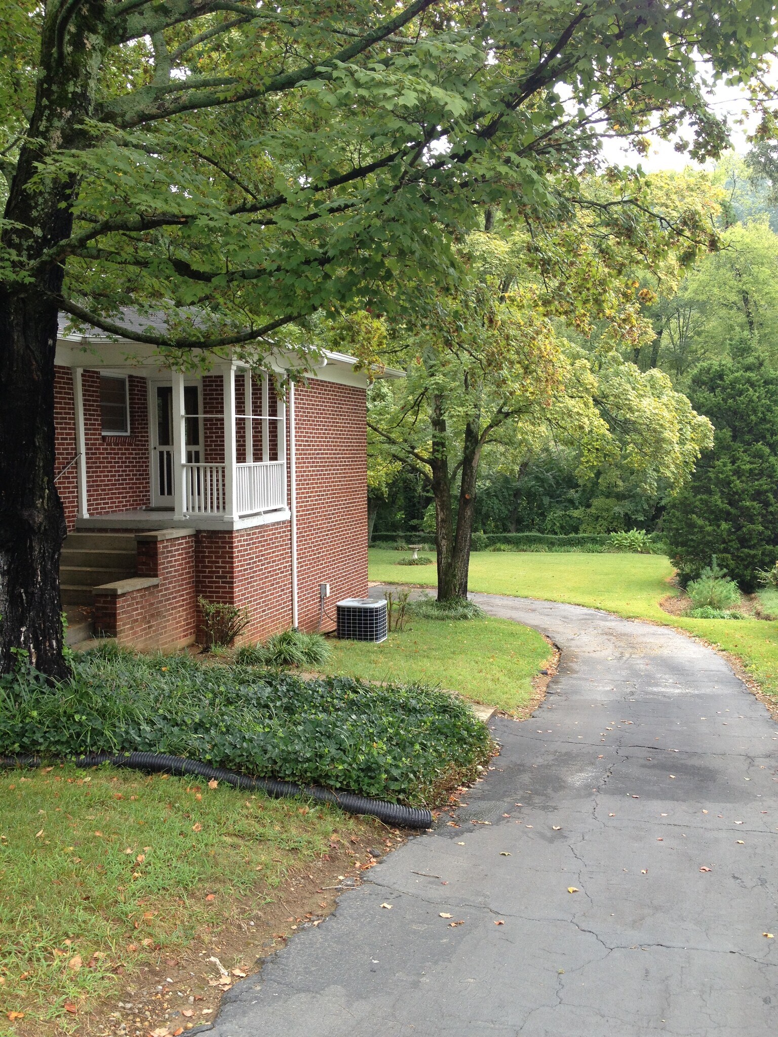 Building Photo - 104 S Germantown Rd