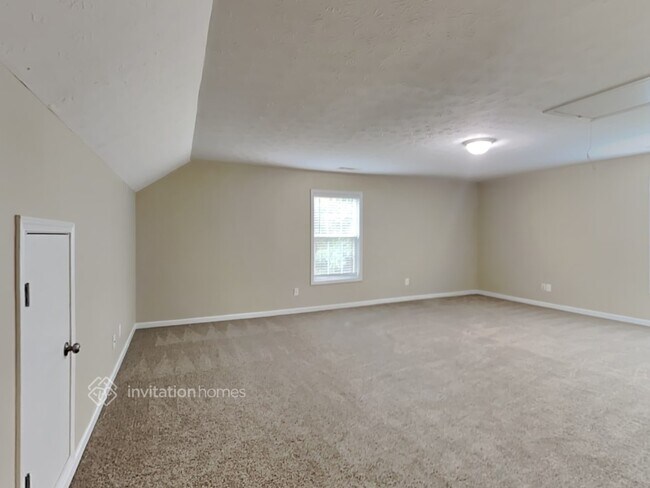 Building Photo - 125 Dianne Trail