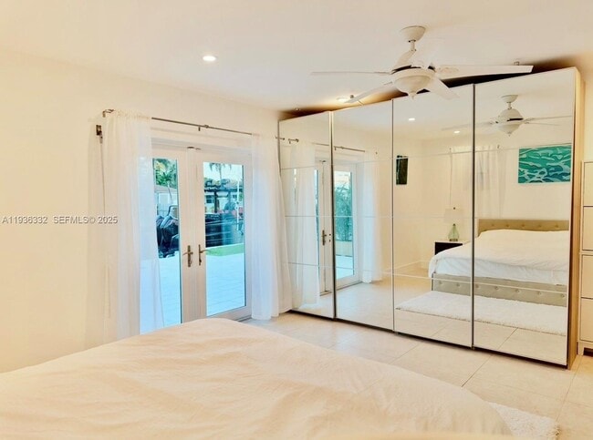 Building Photo - 806 Argonaut Is