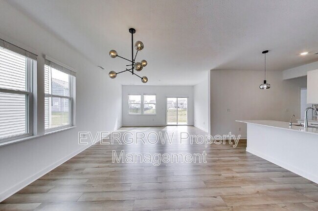 Building Photo - 4543 Nokes Pl