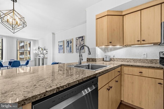 Building Photo - 631 D Street NW