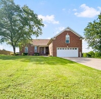 Building Photo - Station Camp Schools zoning! 3 bed with bonus room! Pet friendly!