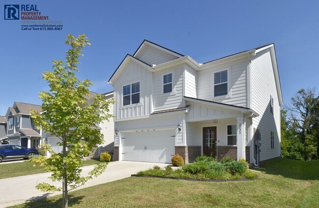 Building Photo - Gorgeous and modern 5 bd 3 ba home in Smyrna! Neighborhood pool and playground!