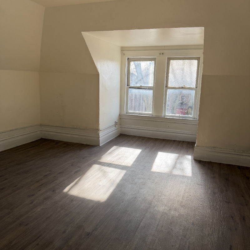 Building Photo - 7307 Idlewild St