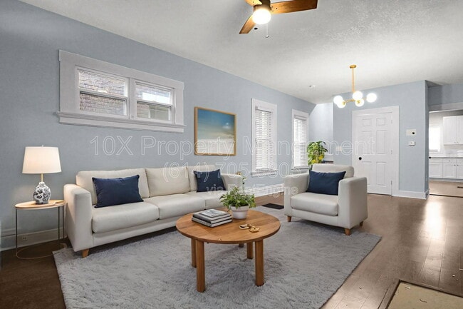 Building Photo - 614 Lilley Ave