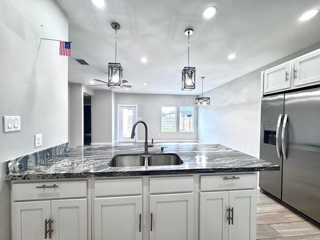 Building Photo - 1412 El CAPORAL DR.