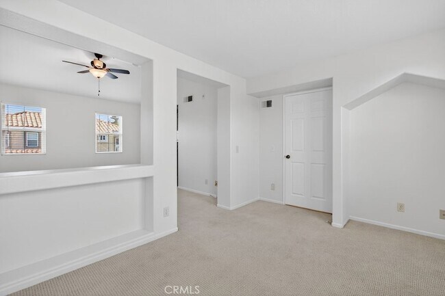 Building Photo - 26 Vía Cordoba