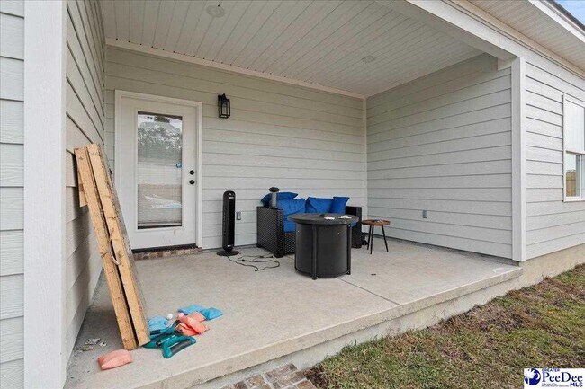 Building Photo - 451 Clark Branch Rd