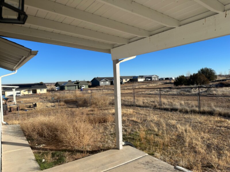 Building Photo - 1034 W 8th S St