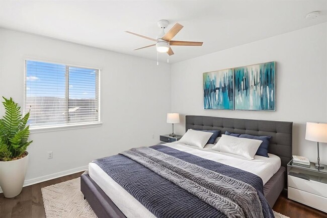 Building Photo - 10906 Bruneau Trail