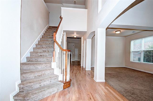 Building Photo - 329 Parkhurst Ln