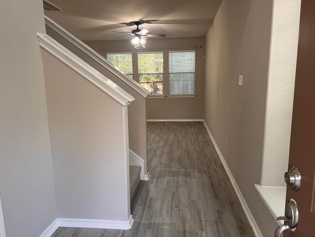 Building Photo - 114 N Camellia Grove Cir