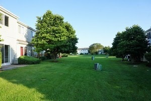 Building Photo - 3616 Forestview Dr