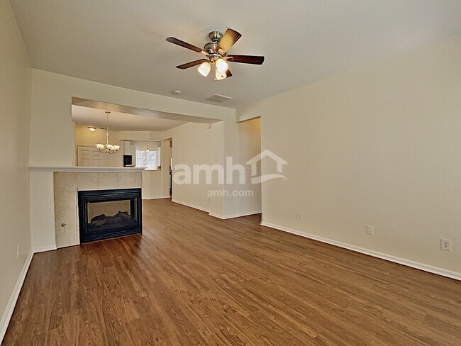 Building Photo - 14811 E 118th Pl