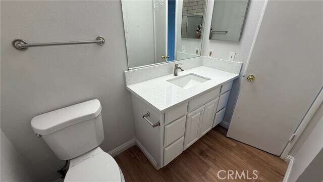 Building Photo - 300 S 5th Ave