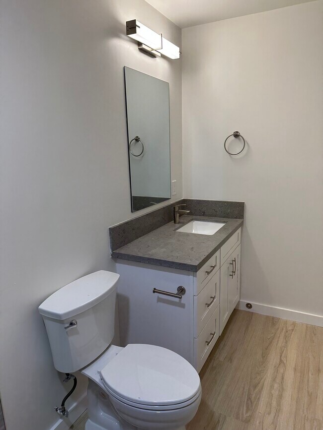 Building Photo - 3071 Kalawao St