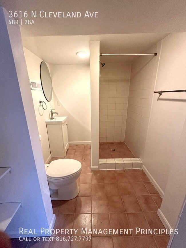 Building Photo - 3616 N Cleveland Ave