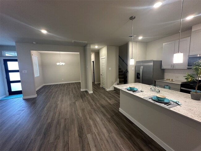 Building Photo - 3110 Valley Peak Dr