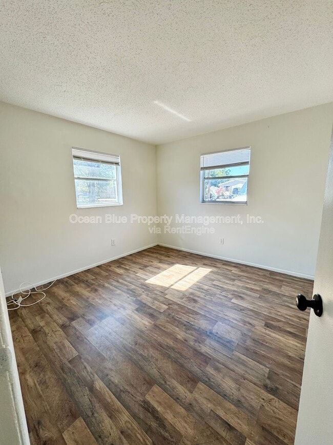 Building Photo - 15149 Avalon Ave