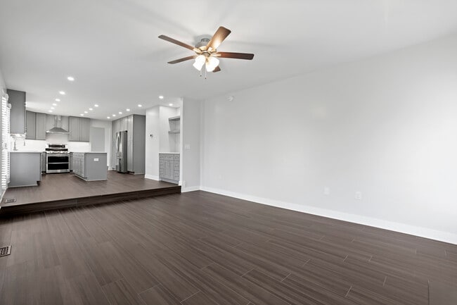 Building Photo - 4001 Mossy Bank Ln