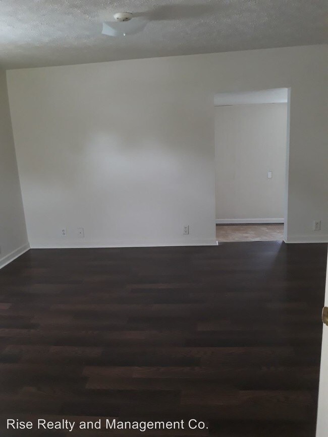Building Photo - 3 br, 2 bath House - 1305 W Fair Avenue
