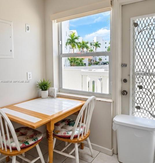 Building Photo - 3199 S Ocean Dr