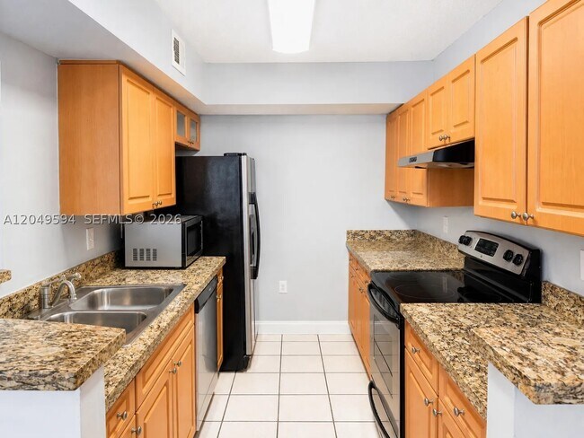 Building Photo - 15560 SW 104th St