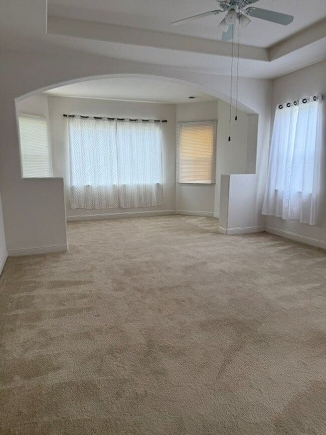 Building Photo - Beautiful 3 bed home with 3 car garage in Indian Hills behind Target