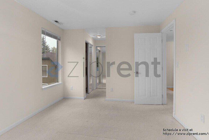 Building Photo - 13801 Old Redmond Rd