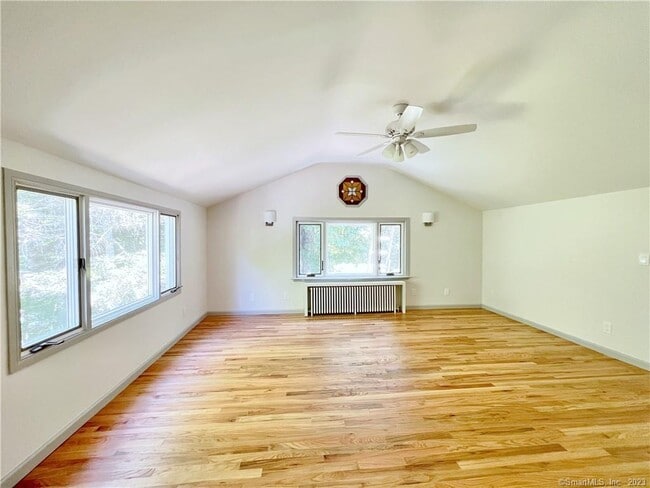 Building Photo - 23 Apple Tree Ln