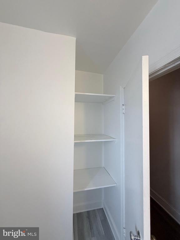 Building Photo - 1111 Duke St