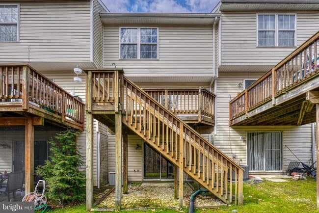 Building Photo - 1453 Golden Rod Ct