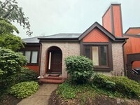 Building Photo - 100 Riverbend Dr