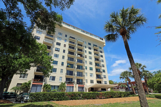 Building Photo - 2109 Bayshore Blvd