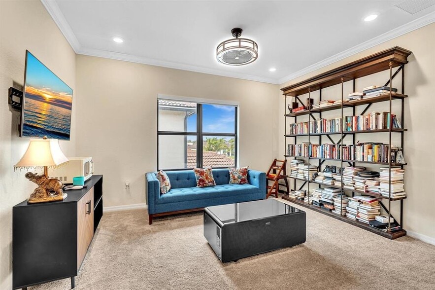 Building Photo - 7921 NW 82nd Ct