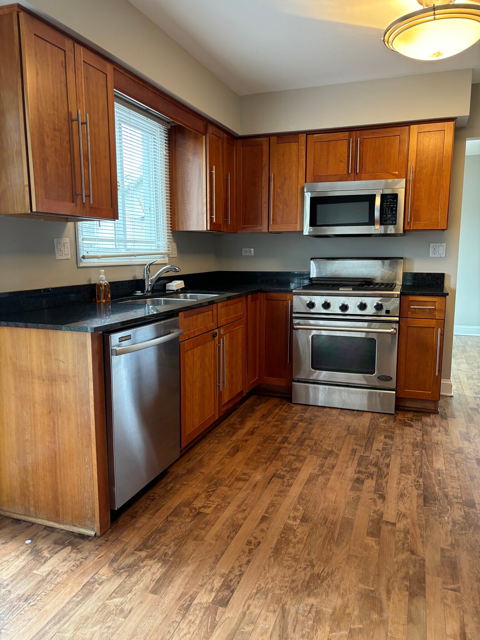 Building Photo - 1667 Hinterlong Ln
